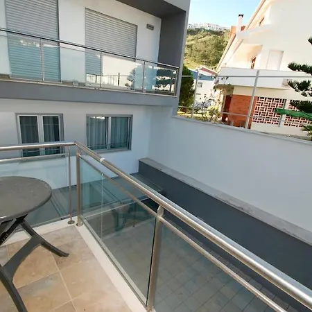Horizon - In Nazare, With Rooftop Pool 나자레